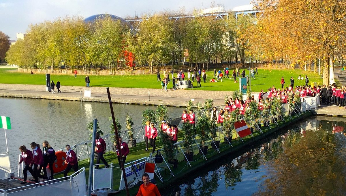 Podium Gradin Scène Piscine Bobigny Tribune Sur Leau